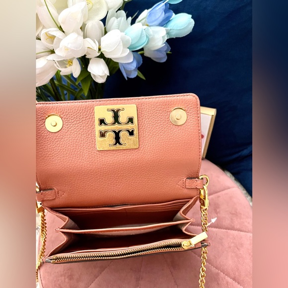 ❌SOLD❌   🌸ON SALE🌸  Brand New Tory Burch Crossbody Bag 100% Authentic leather! - Picture 6 of 9